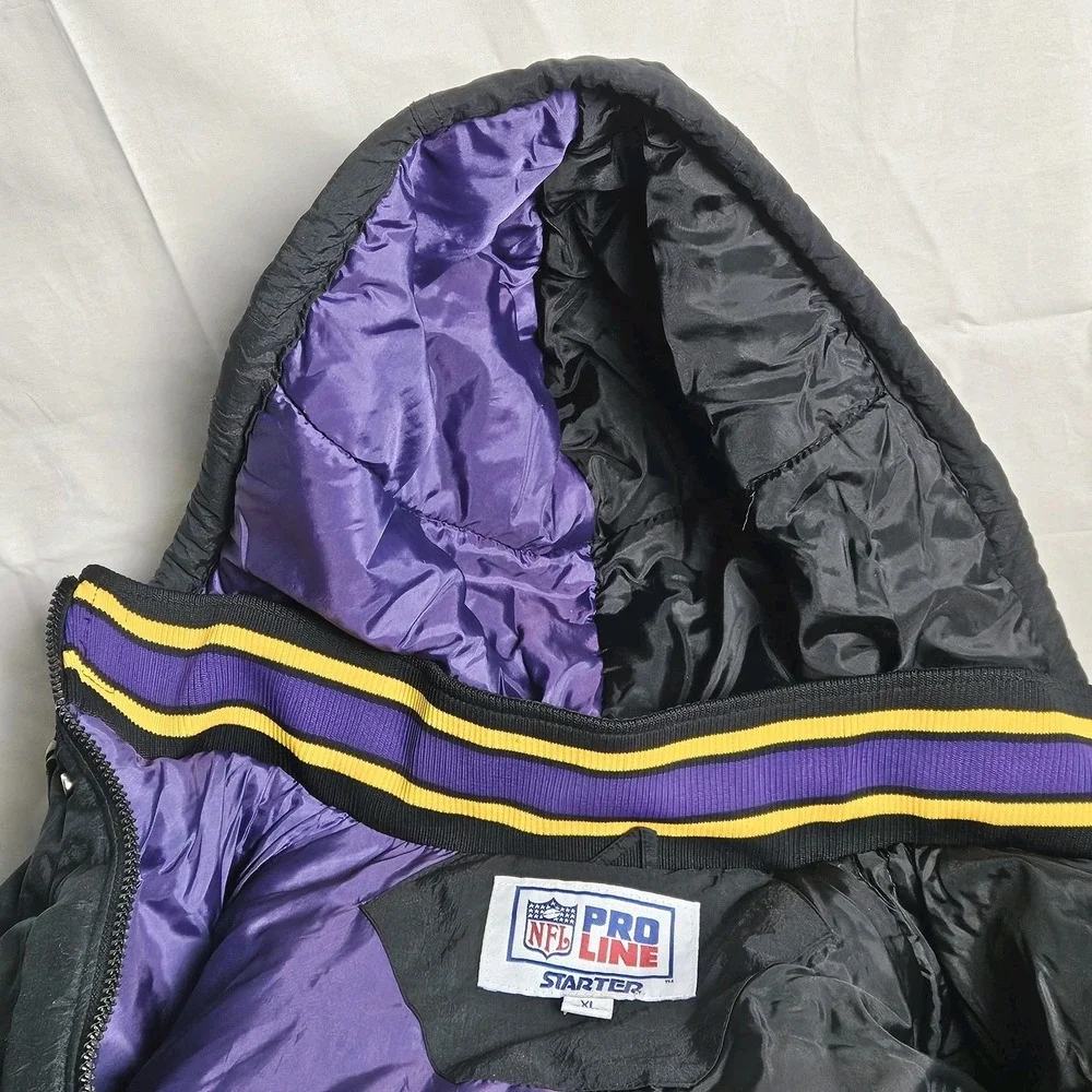 Nfl‎ Pro Line by Starter Vintage Minnesota Vikings Bomber Jacket  XLarge